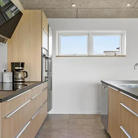 Lk1874-lokken-furreby-kirkevej-106-b * 루켄