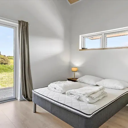 Lk1874-lokken-furreby-kirkevej-106-b 펜션